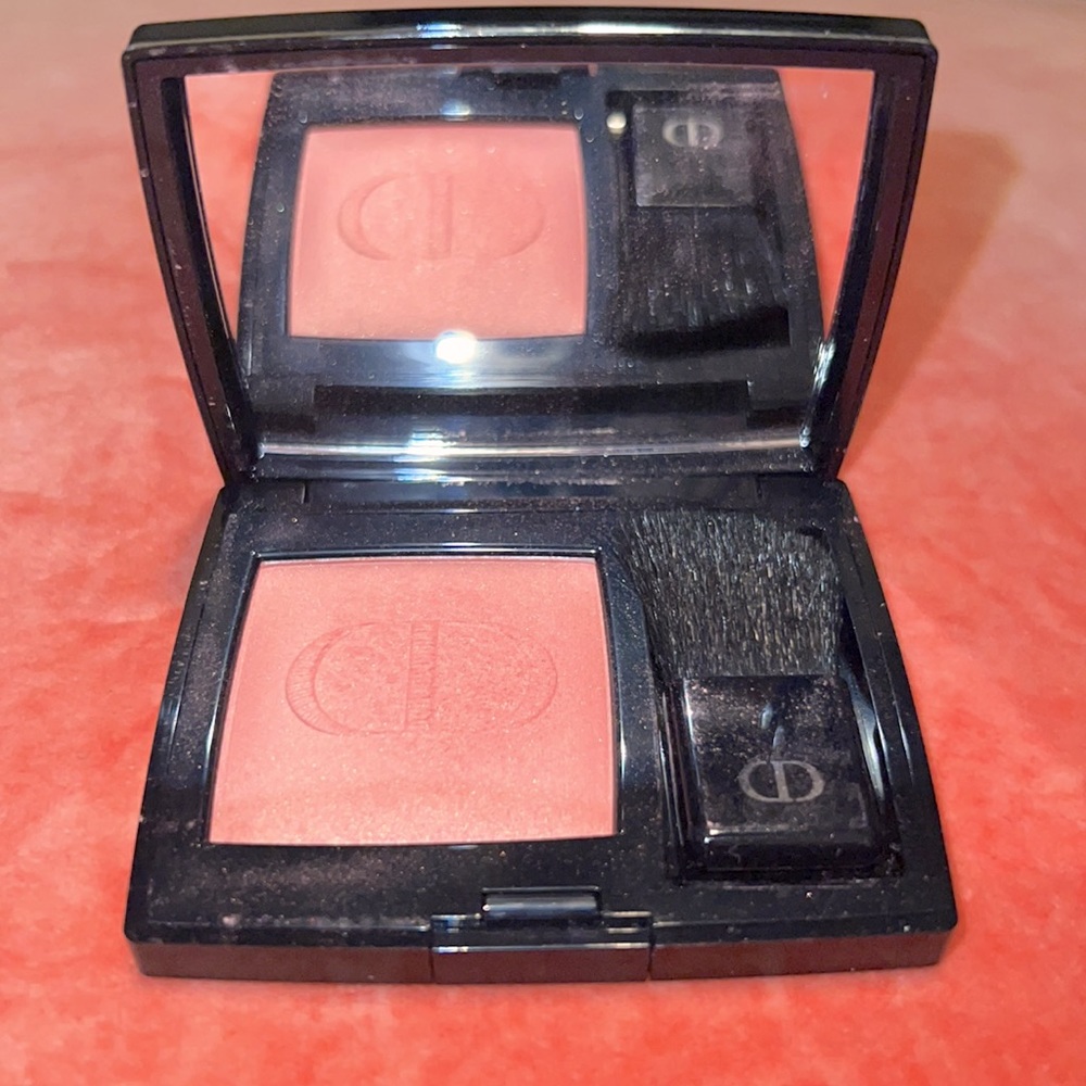 Dior Rouge Blush - Picture 4 of 4